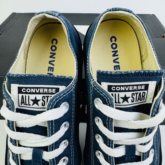 Converse Chuck Taylor All Star OX Navy Blue Canvas Shoes Low Top Women's Size 9 - Picture 11 of 11